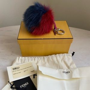 ✖️SOLD✖️Fendi Pom Pom Bag Charm